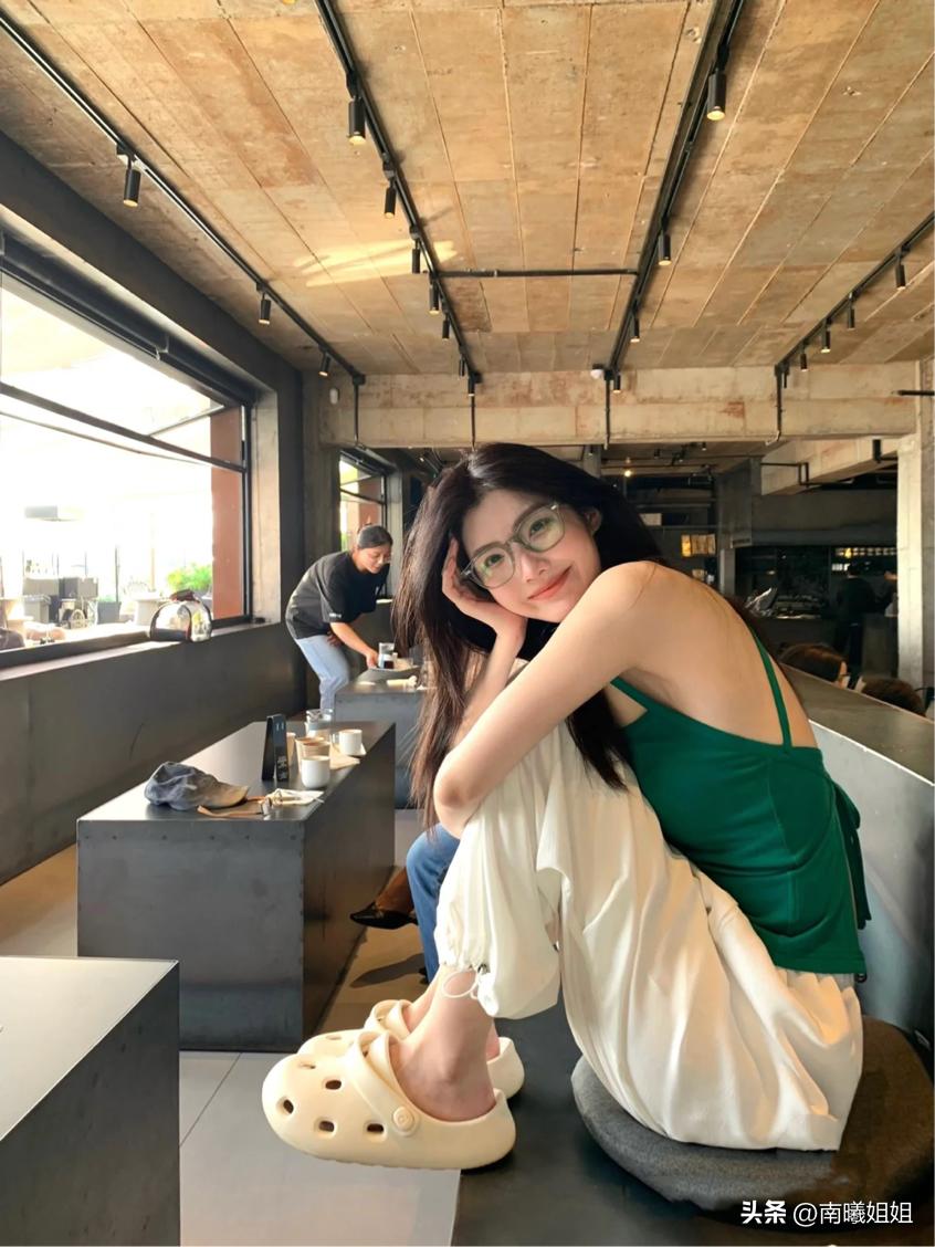 为啥现在的女生夏天都不穿凉鞋,为啥现在的女生夏天都不买凉鞋了