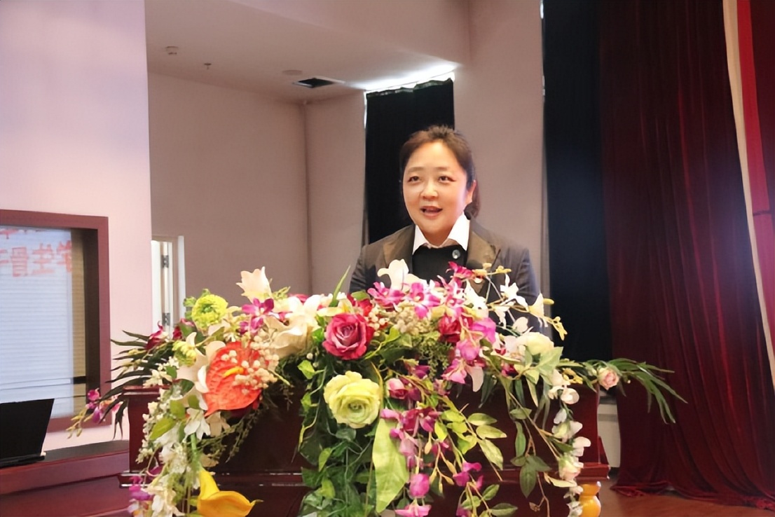 龙中医举办2021年度“青马工程”大学生骨干培训班结业仪式