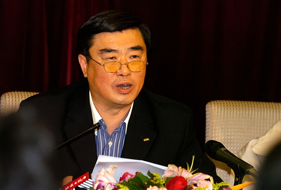 属下违抗少主命令被责罚,属下违抗太子命令被责罚