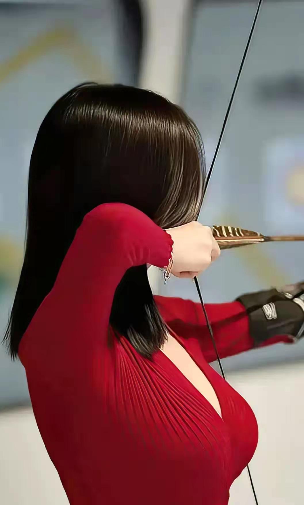 那一夜，朱耳被美女*引勾**了（小小说）