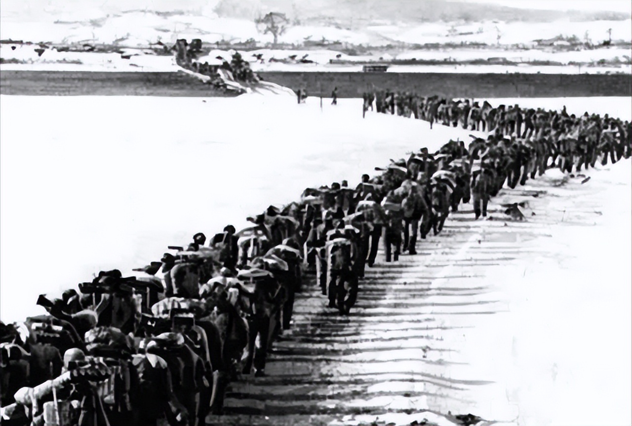 从任人宰割，到主持世界和平，一百年来，中国到底有多难