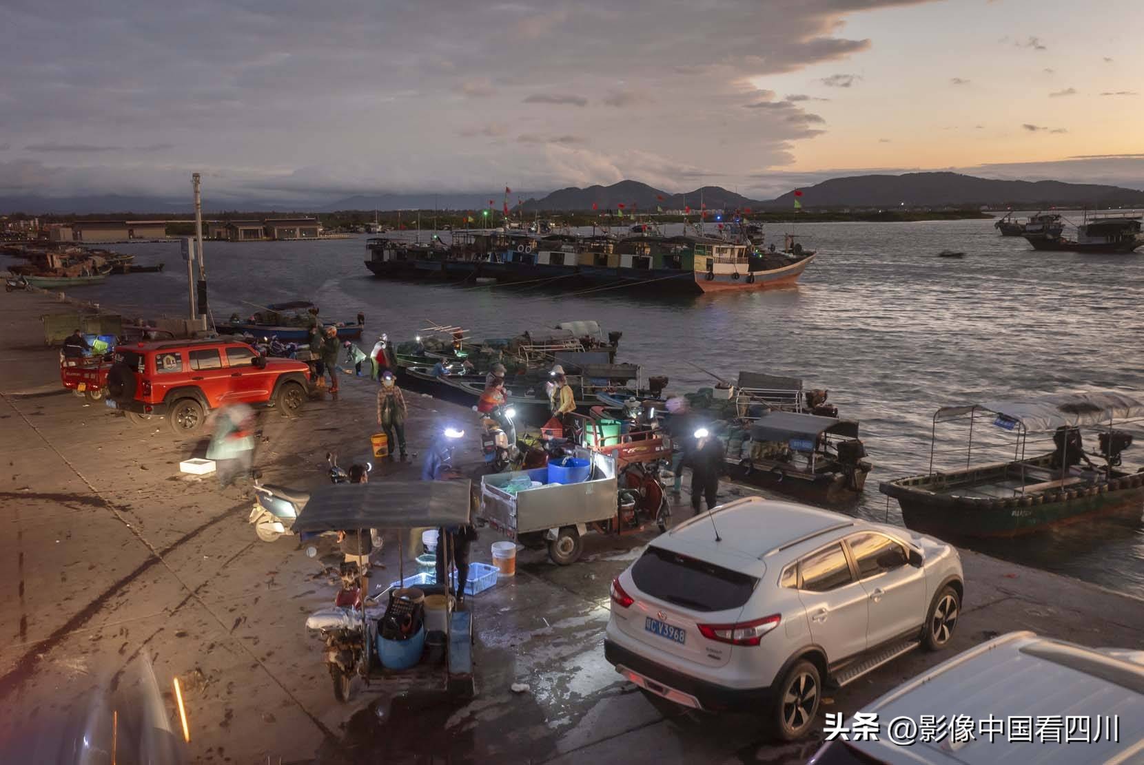 海南陵水新村疍家渔港,海南陵水水产市场