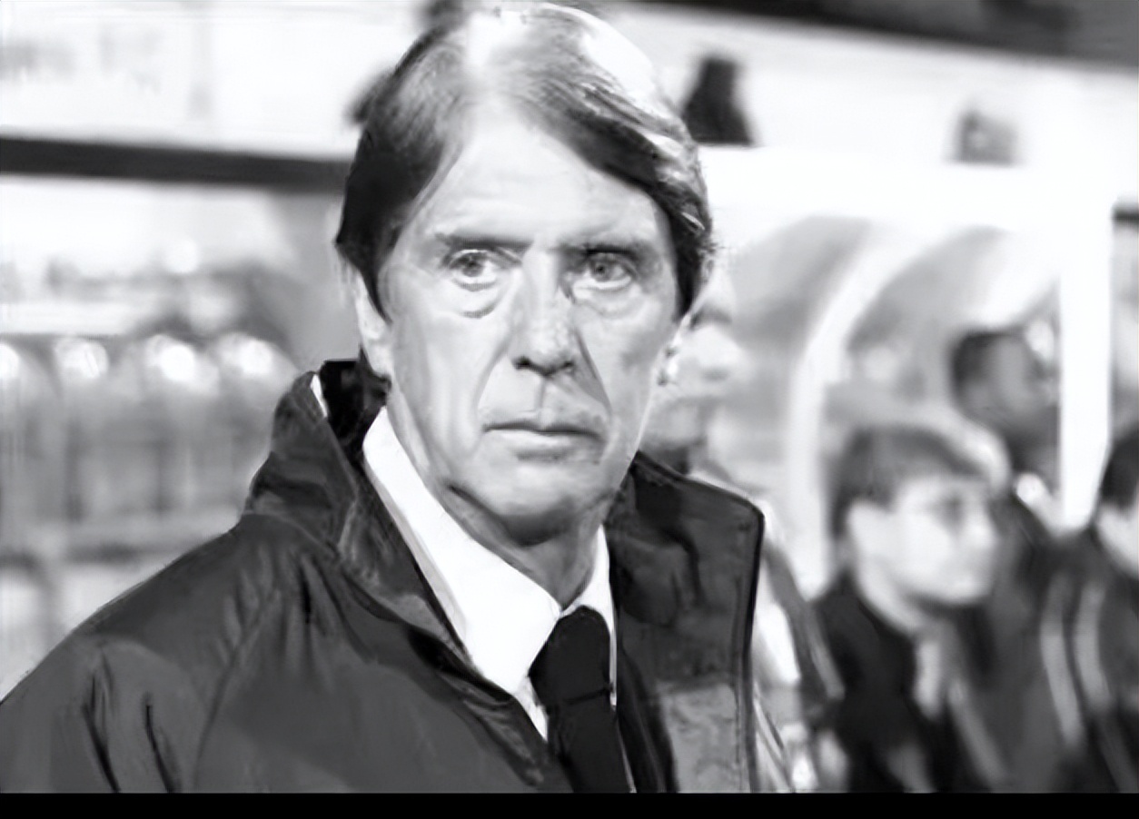 世界因足球而绚烂,我的生命因足球而精彩