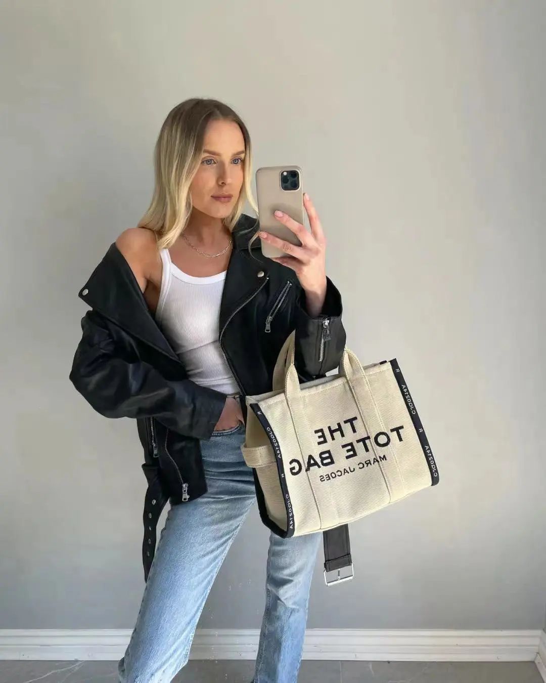 今天为高颜值大包举大旗