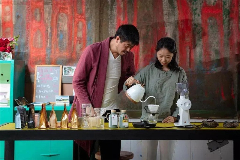 浜戝闆北瑙傛櫙绮惧搧瀹㈡爤,浜戝姘戝