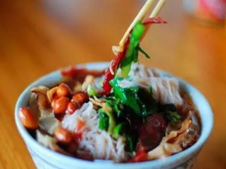 三亚必吃的美食,从三亚自驾到南宁美食推荐必吃