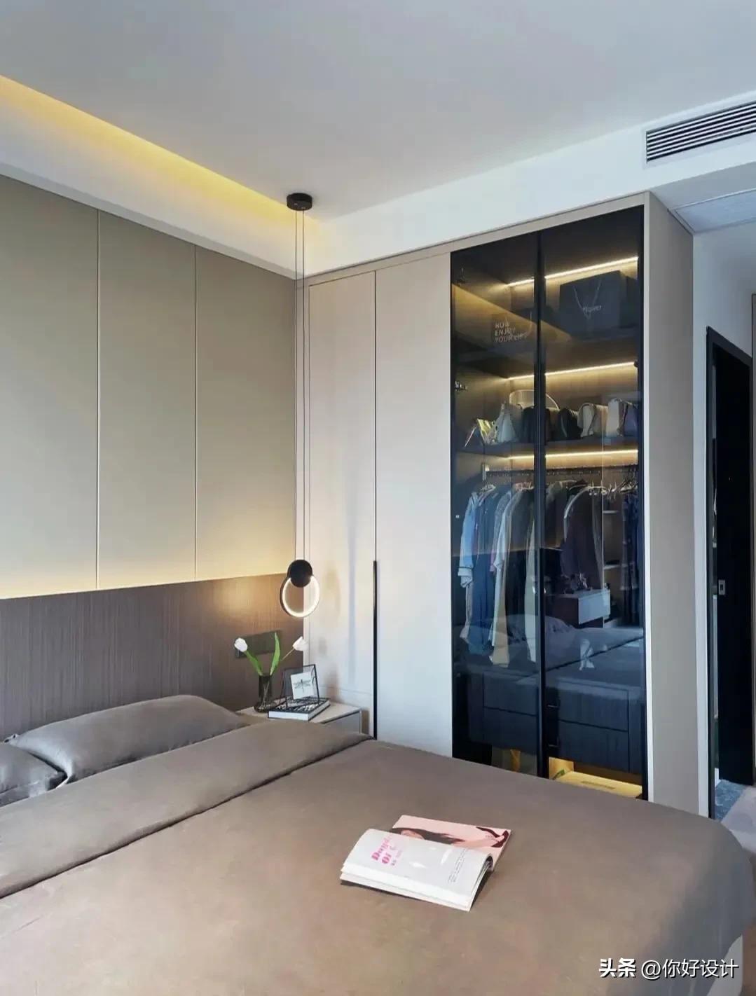 三十厘米宽的衣柜推荐,三十款卧室高颜值衣柜案例
