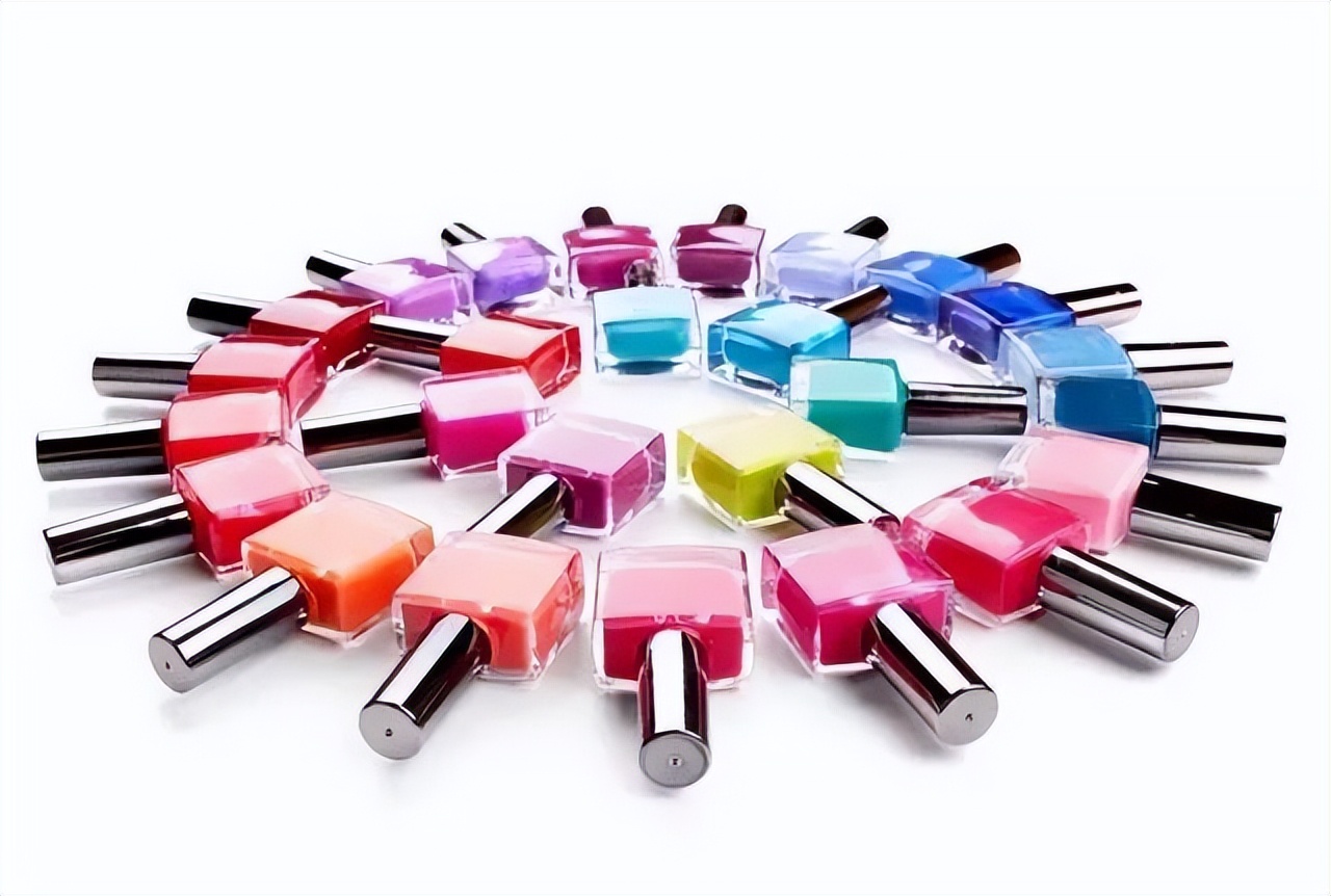 开美甲美睫店的七大注意事项,做了甲片美甲要注意什么