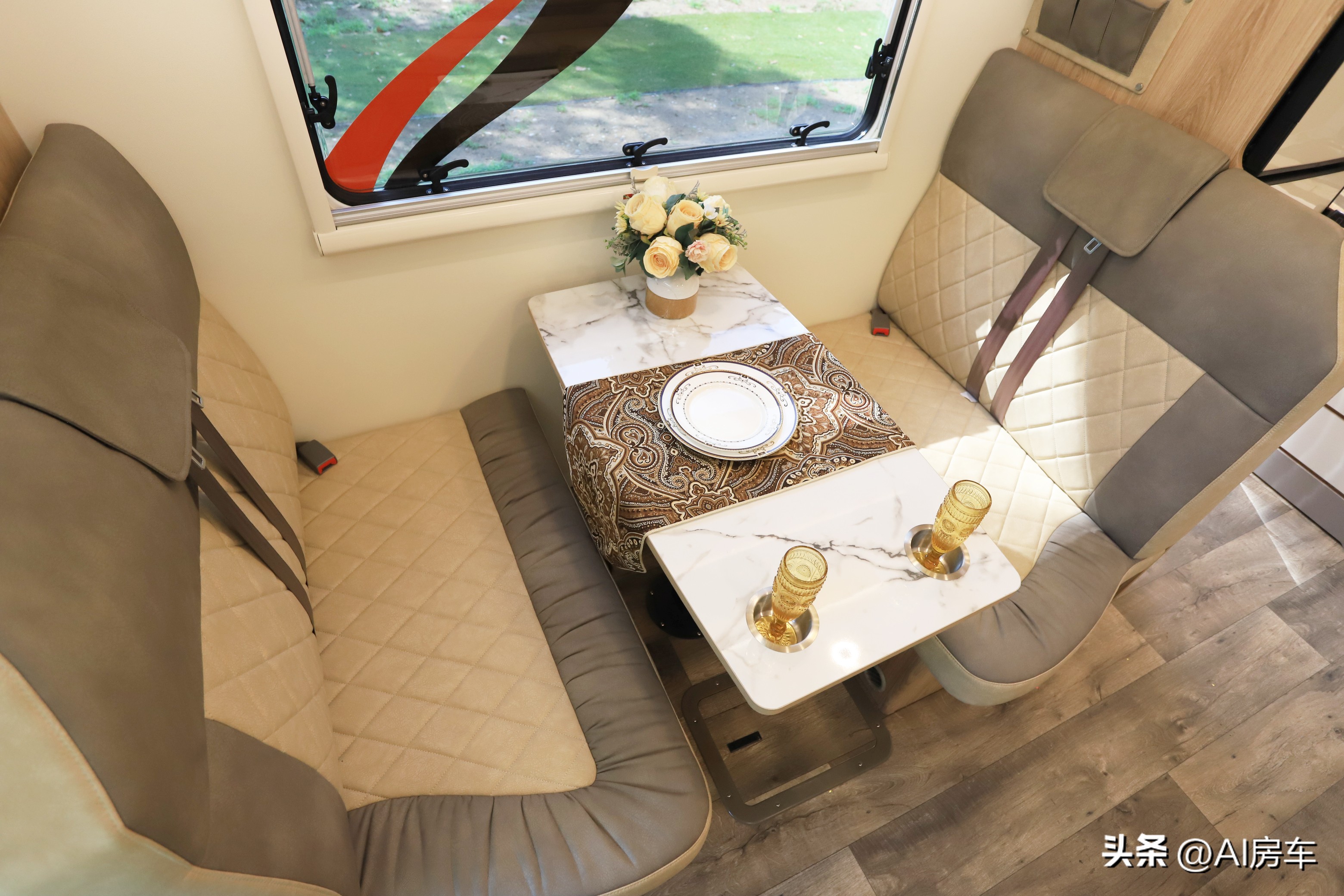 7人房车,可以满足日常通勤的七座房车