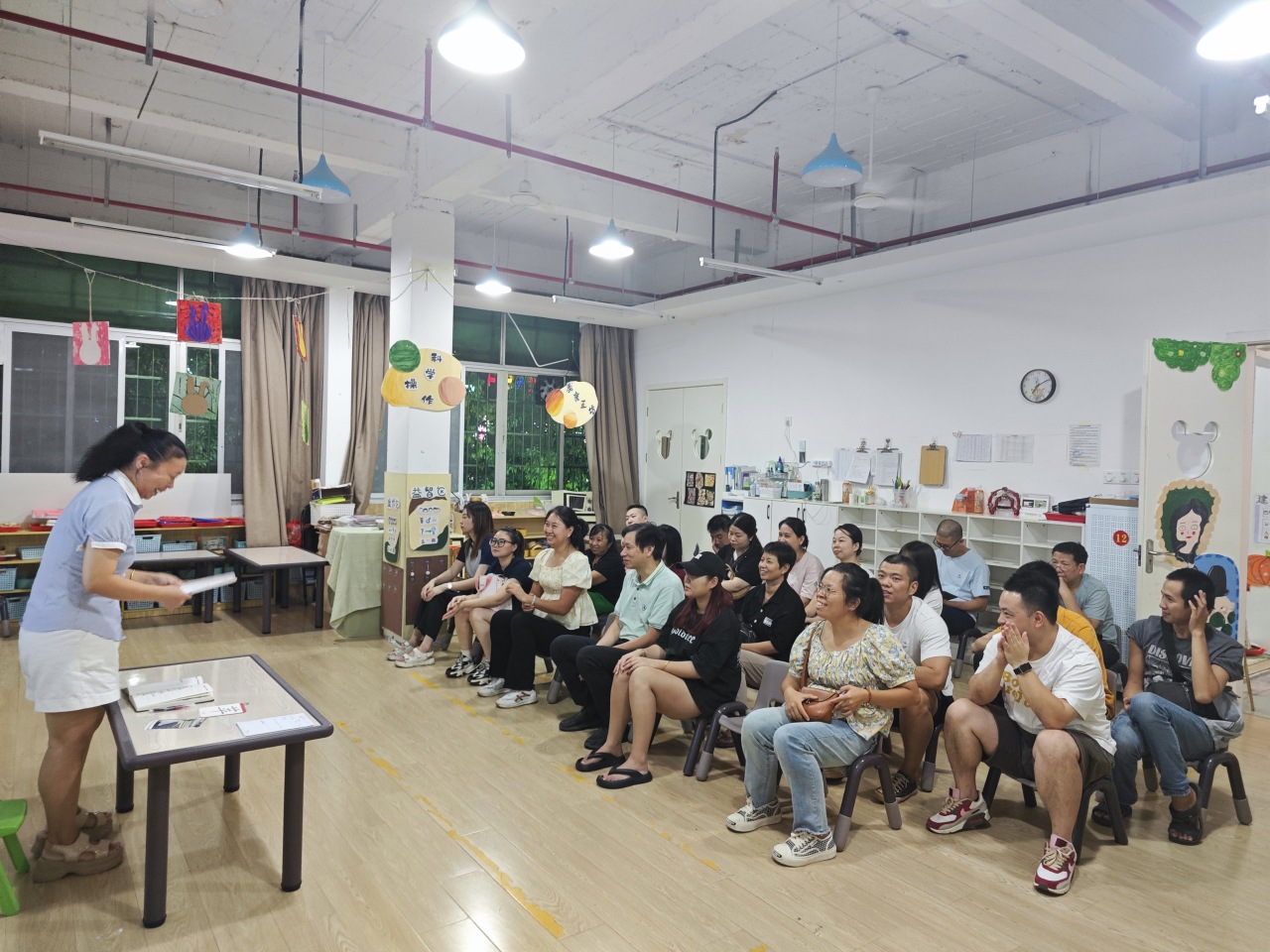 遇见美好共同成长家长会,同心同行陪伴成长幼儿园家长会