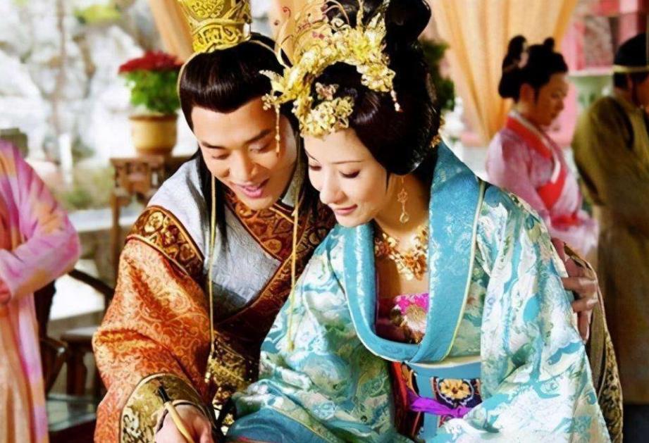 古代皇帝的“*夜初**”给了谁?不是皇后也不是皇妃,但这种人很常见