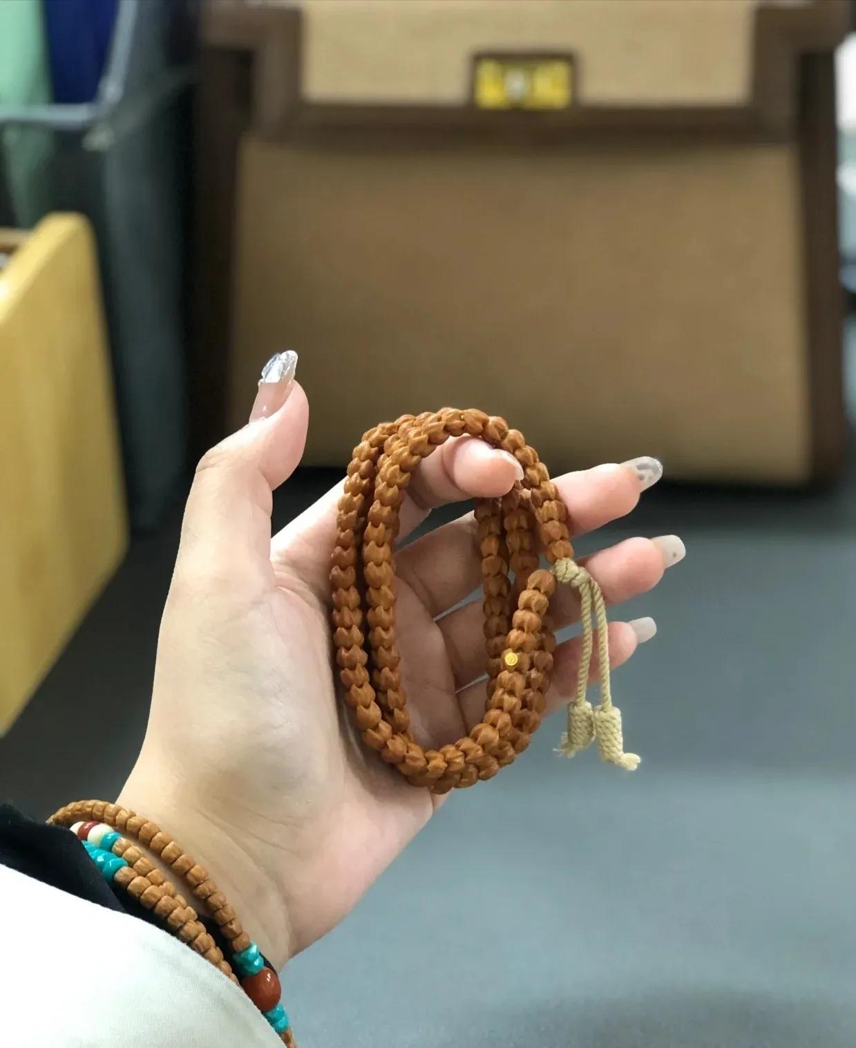 千眼菩提怎么盘玩效果最佳,适合女生盘的手串菩提