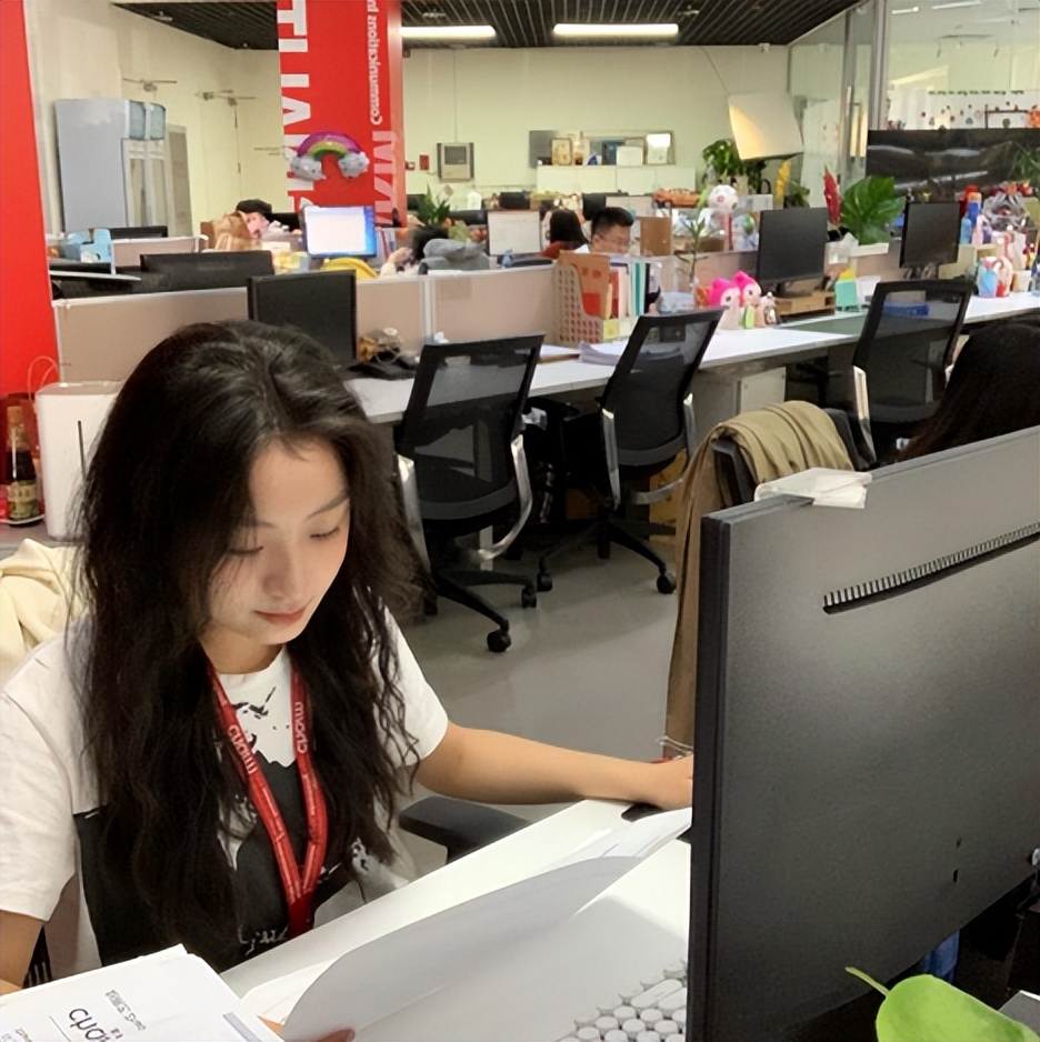 传播学专业的毕业生集体火了！