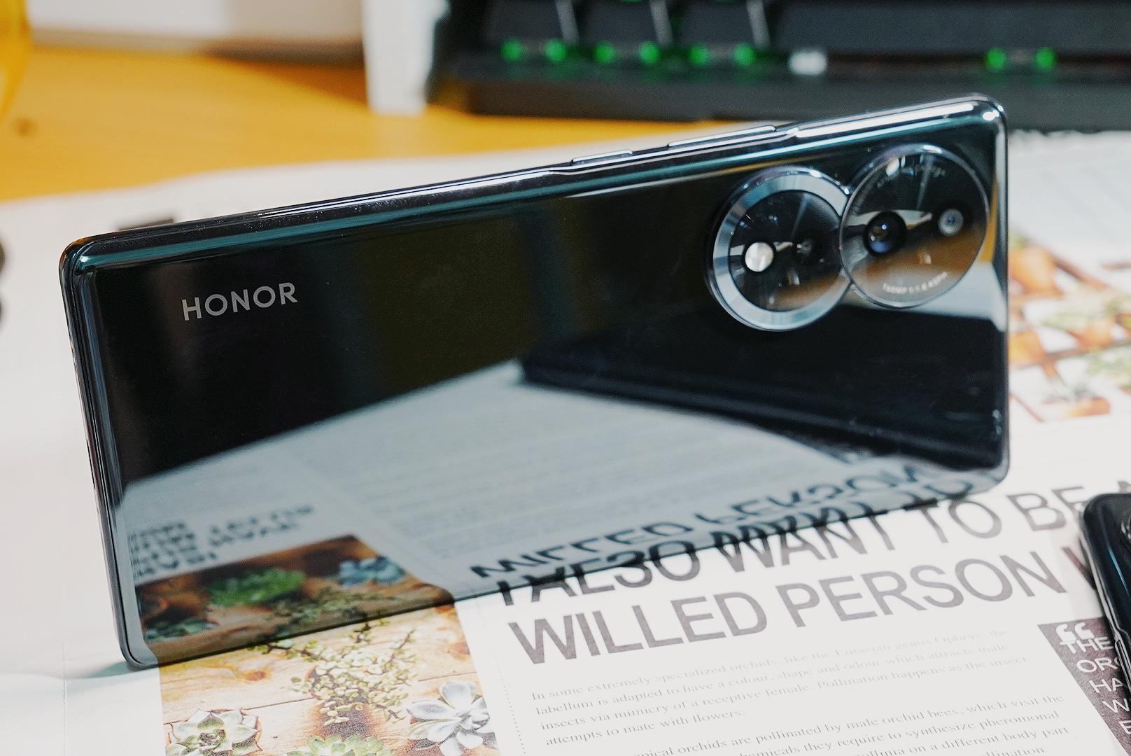 荣耀80系列全新发布定格流动之美,荣耀80手机评测视频