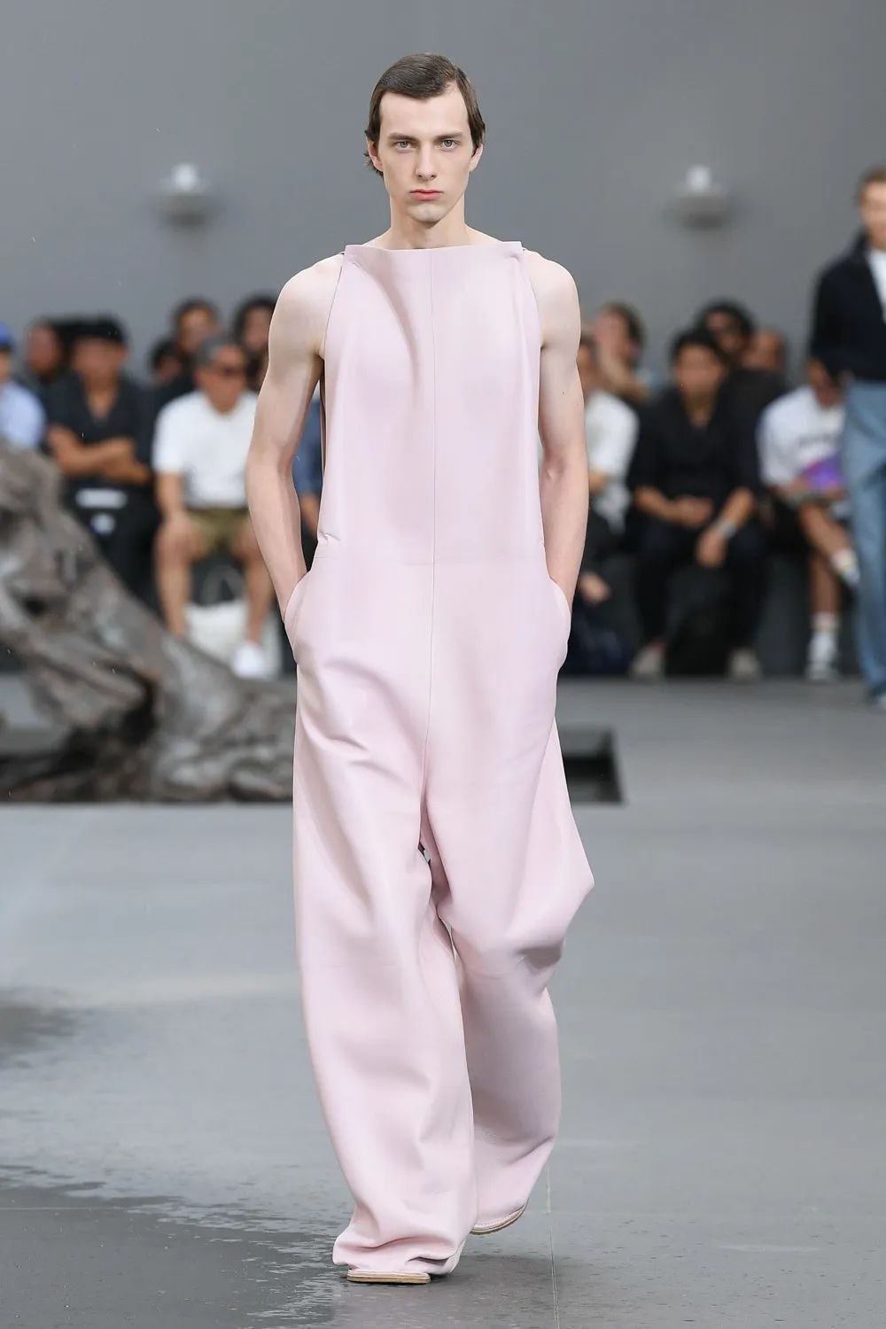 巴黎男装时装周2024视频,一周时尚要闻