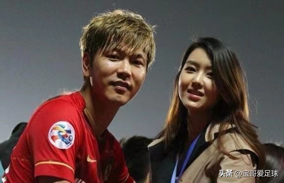 颜值超高的韩国球星家属团，韩国国脚最爱女团成员和女主播