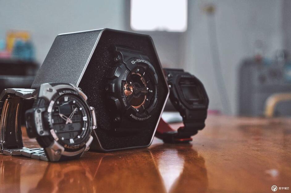 卡西欧g-shock女表试戴,卡西欧太阳能表g-shock时间调整