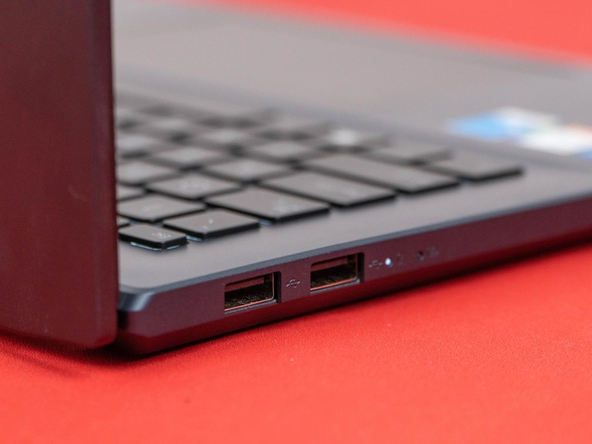 华硕灵耀pro162022和无畏pro152022对比,华硕无畏pro162023款轻薄本测评