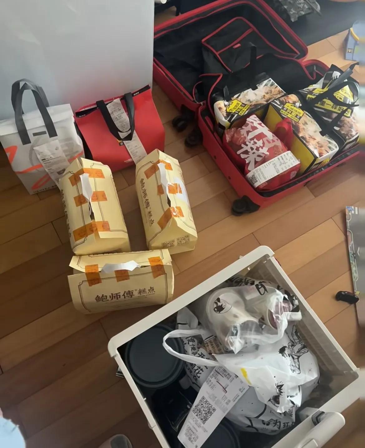 反向代购香港最火清单,香港代购必买清单服饰