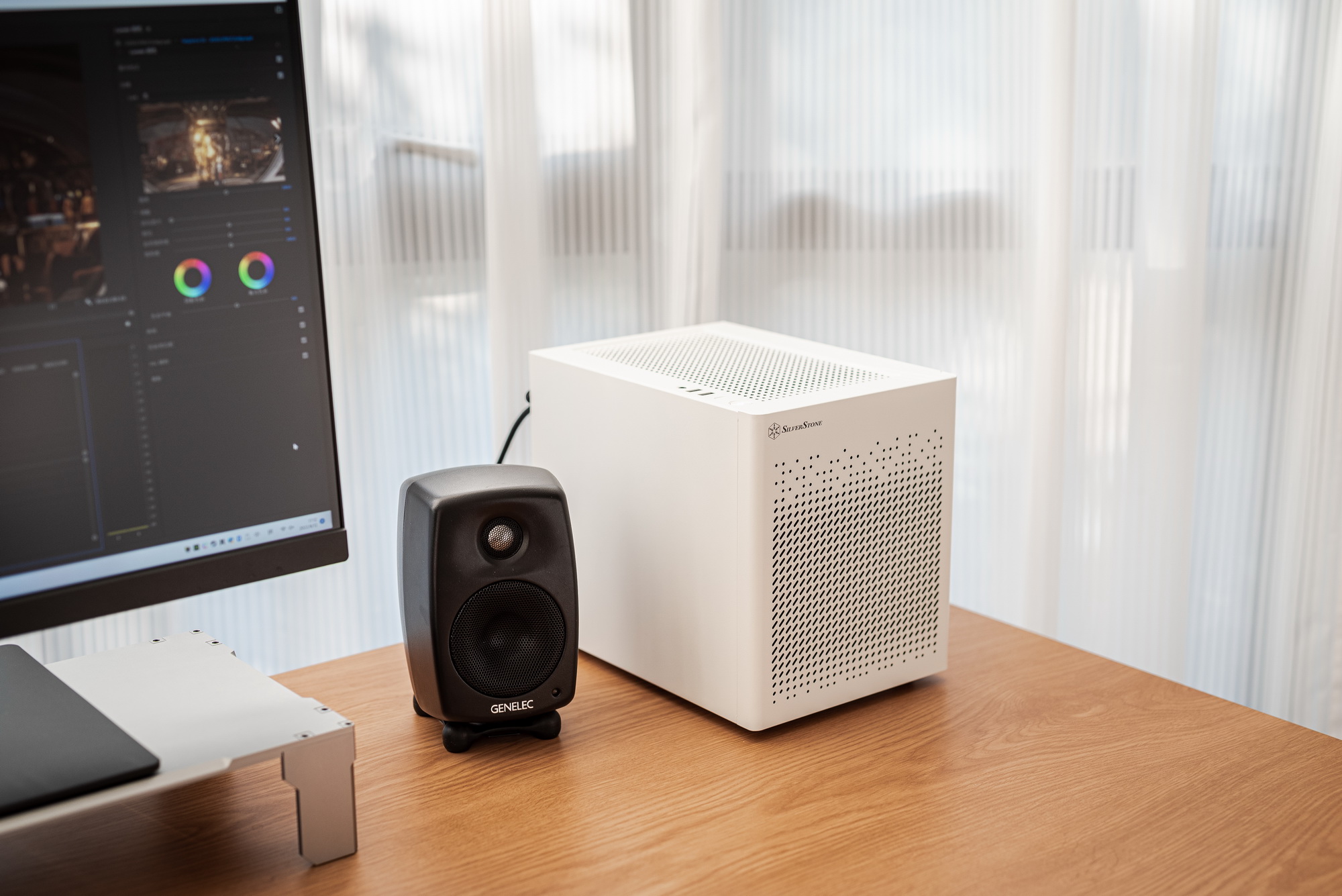 你也可以轻松装的白色ITX小钢炮：银欣SG16装机指南