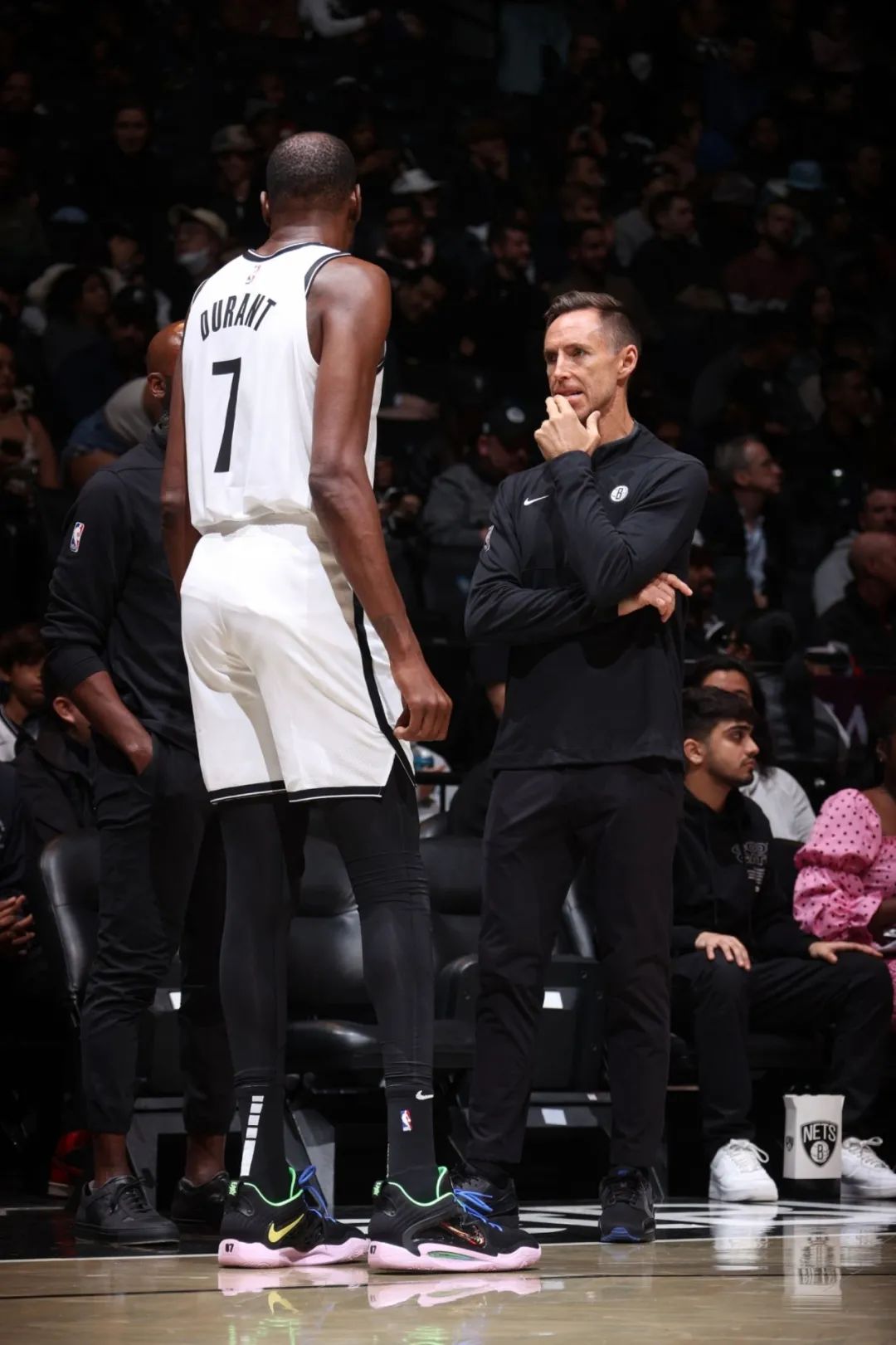 纳什现在是哪个球队教练,纳什当过教练吗