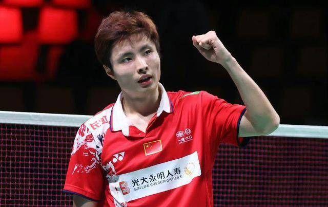 石宇奇2-1逆转安赛龙,国羽今天最新赛况石宇奇