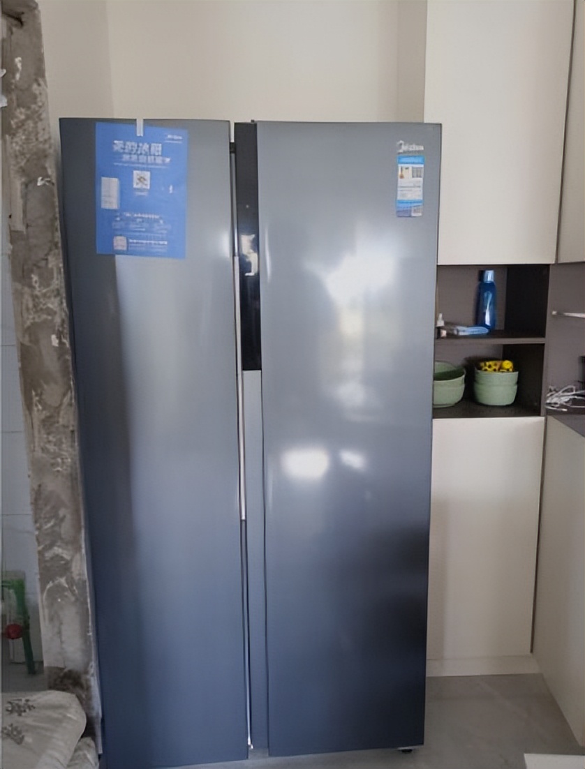 是双开门冰箱好还是四开门好,冰箱双开门好用还是十字门好用