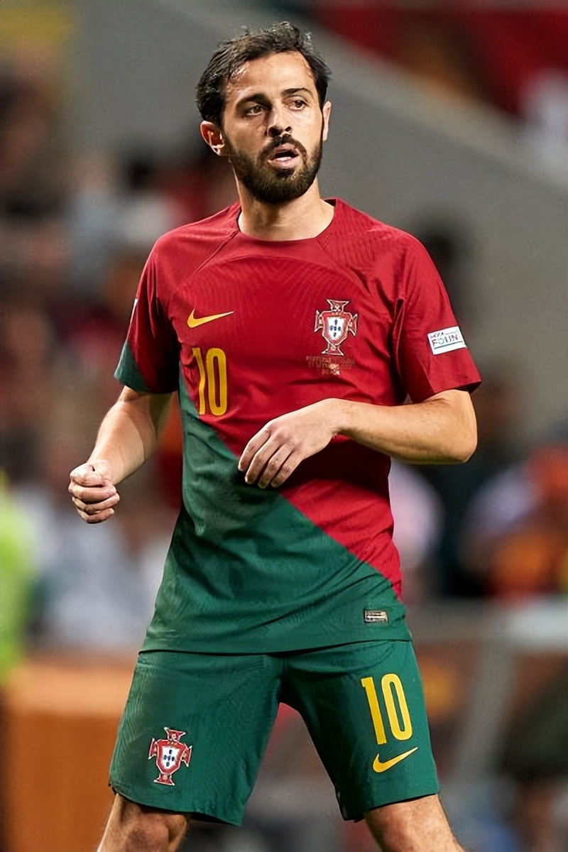 姆巴佩同期数据与梅西c罗对比,22年世界杯梅西和姆巴佩数据对比