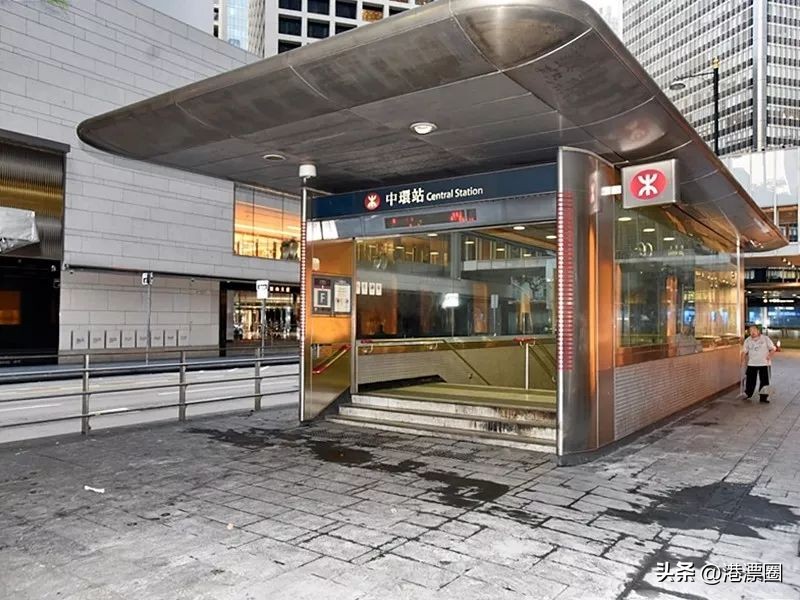 轰动全球的*踏事踩**故，彻底改变了香港