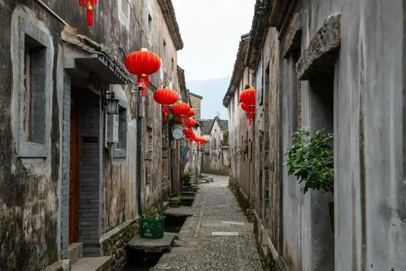 旅游指南浙江最值得去的十个地方,旅游指南浙江最值得去的九个地方