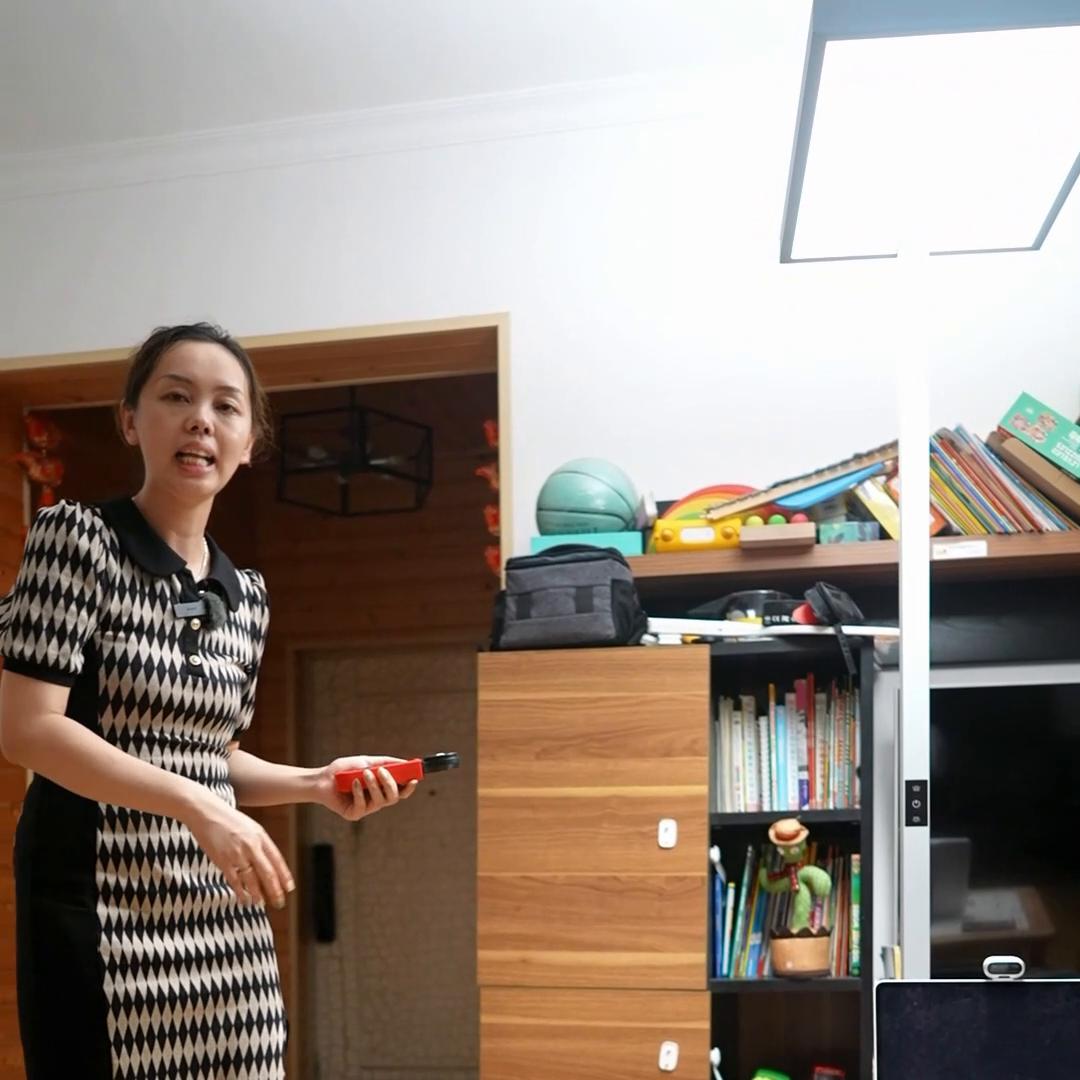 ‼️把国标级教室搬回家‼️大路灯真实体验分享！#母婴好...