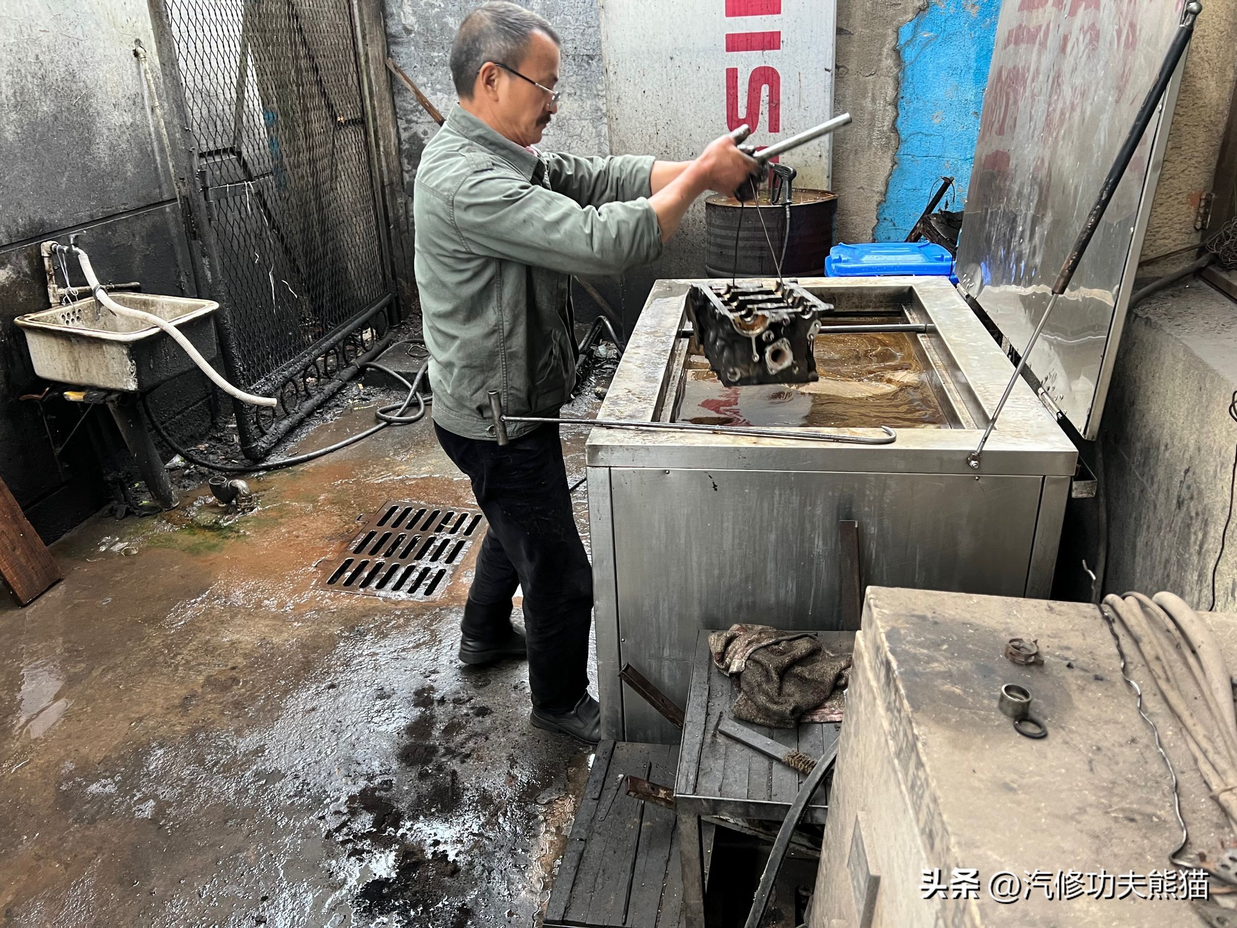 翻新60年前的奥迪,老车翻新奥迪a6发动机