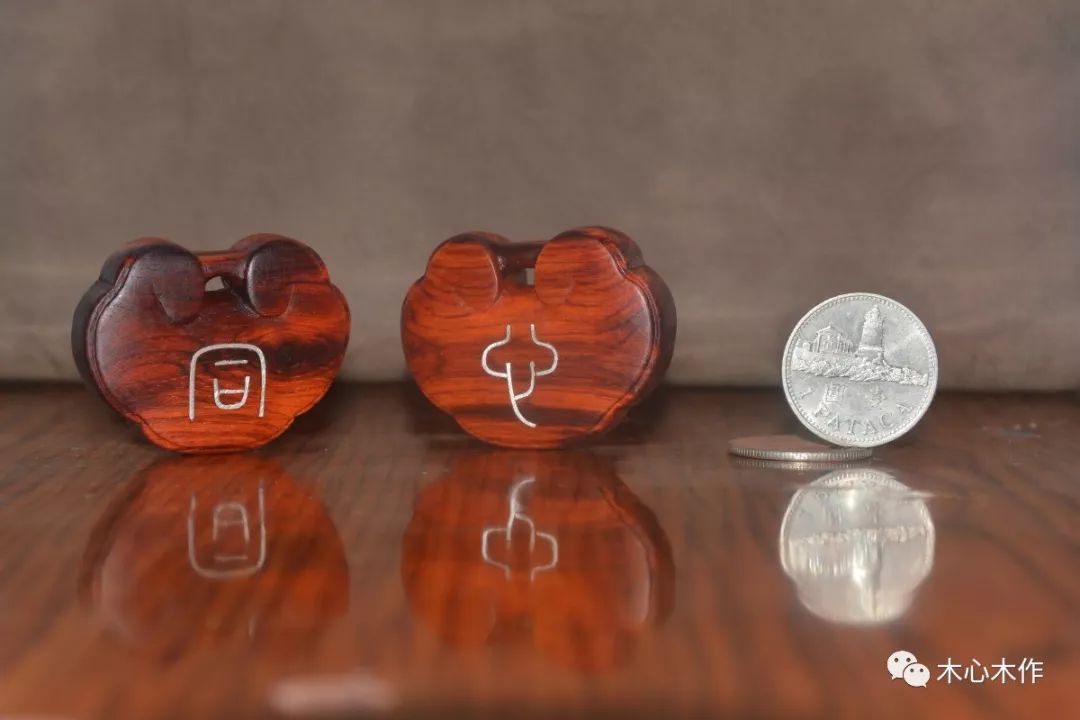 木雕长命锁可以嵌阴阳鱼吗,雕刻长命锁图片大全