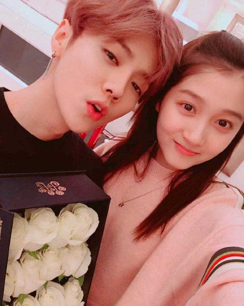 鹿晗公布恋情后为什么不减反增,鹿晗公布恋情当时的状况