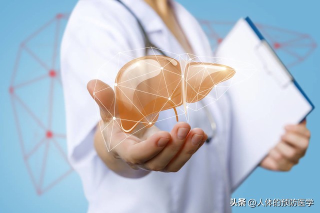 小腿脱皮是缺少什么营养,小腿脱皮像鱼鳞是缺维生素吗