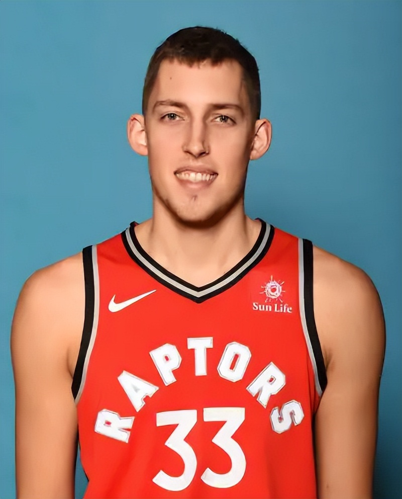 加拿大篮球队周志豪,加拿大华裔球员周志豪会华语吗