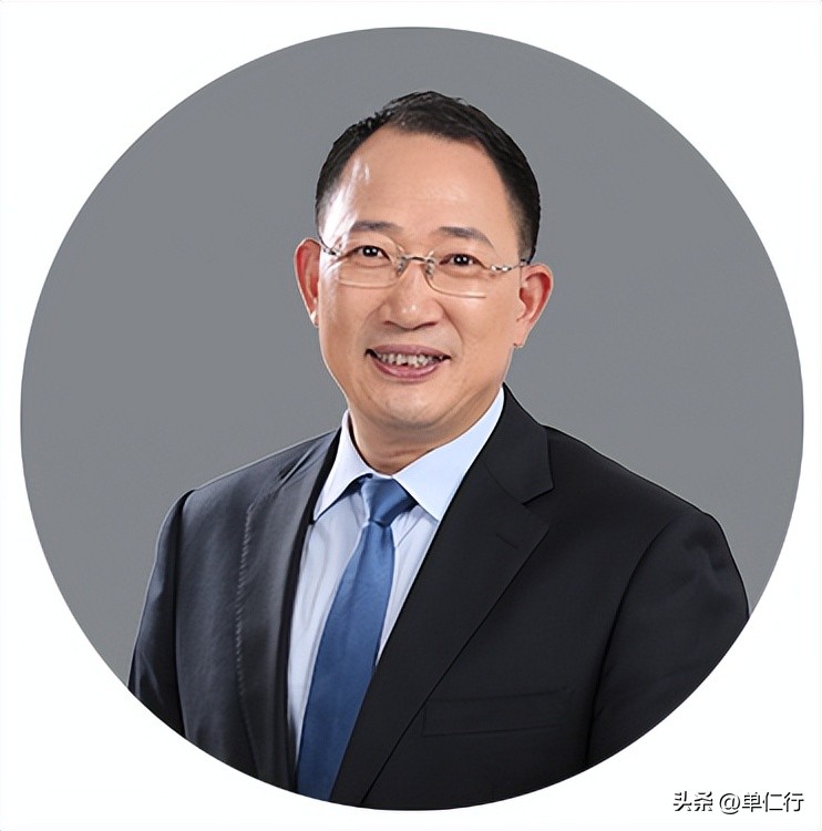 年轻人低成本创业项目,年轻人摆摊创业故事