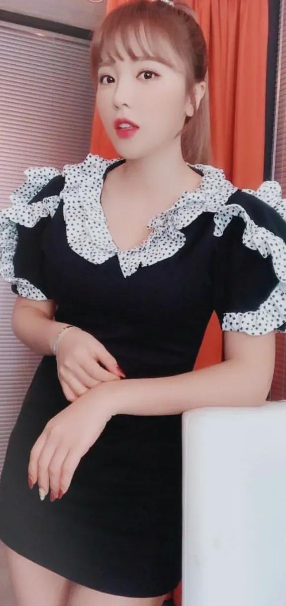 洪真英惊艳写真照gif,杨千嬅洪真英惊艳写真照