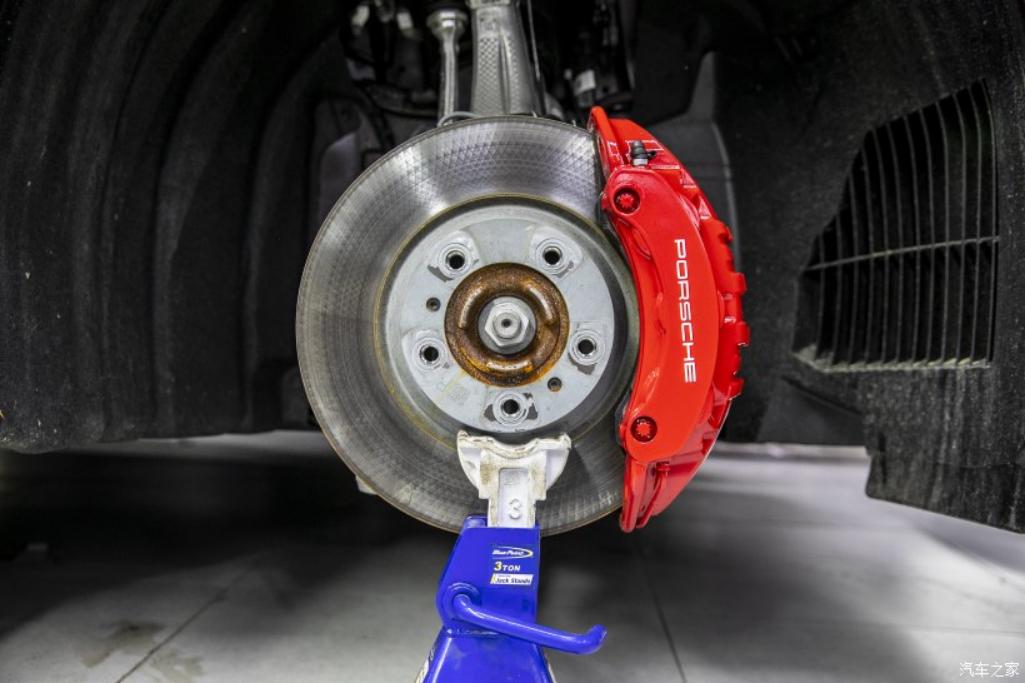 青岛保时捷panamera,保时捷panamera原车19寸轮毂