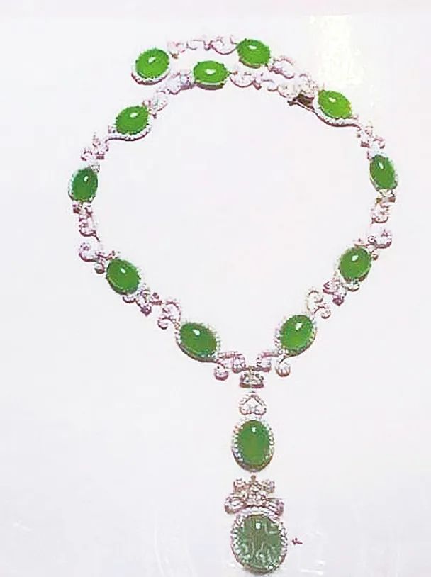 悍匪持刀抢劫巨额珠宝被“天眼”拍到，“南亚兵团”成为香港治安的巨大毒瘤，议员：警方必须加大执法力度