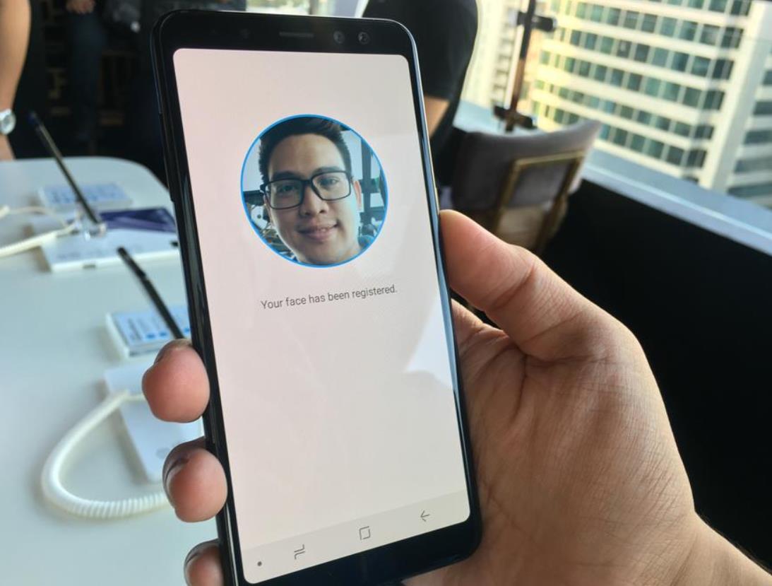 人脸解锁和指纹解锁哪个快,手机人脸识别和指纹解锁哪个好用