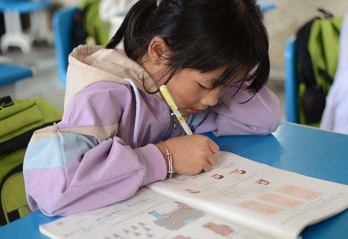 孩子小升初英语成绩没考好怎么办,小学六年级小升初英语