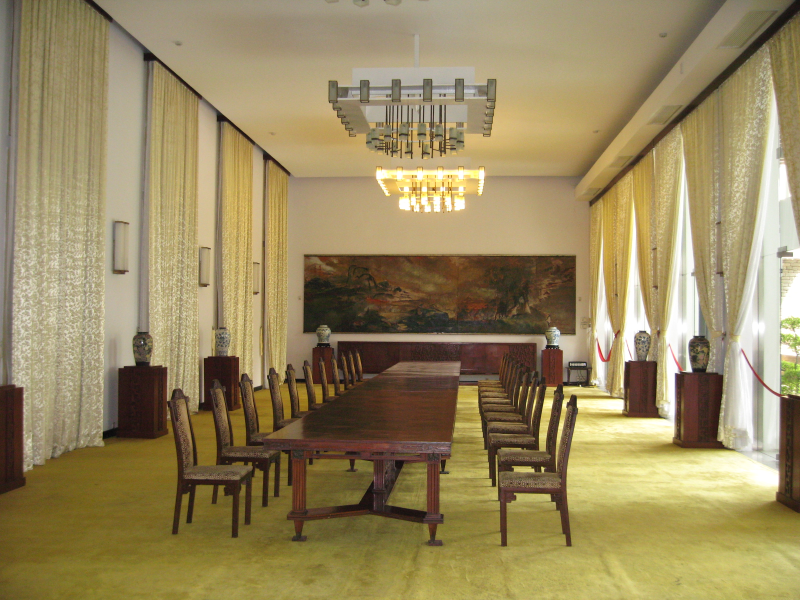 以前的西贡市和现在的胡志明市 (柬埔寨西贡和越南西贡)