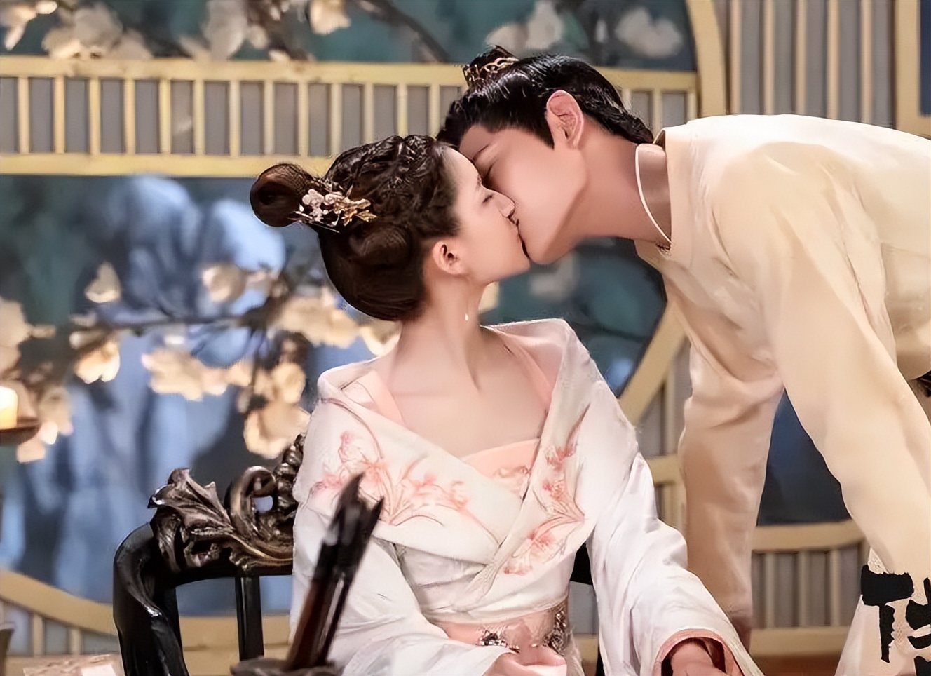 骨瘦如柴面如死灰图,骨瘦如柴审美