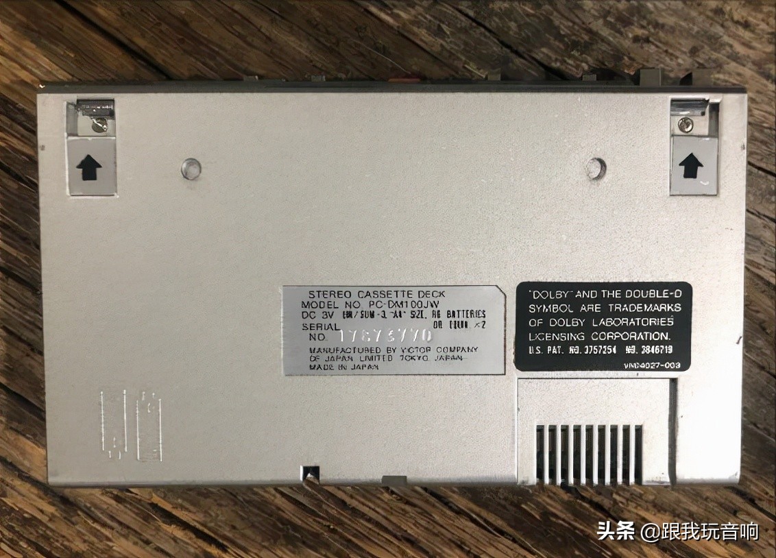 jvc音箱10寸喇叭功率多大,jvc话筒音响