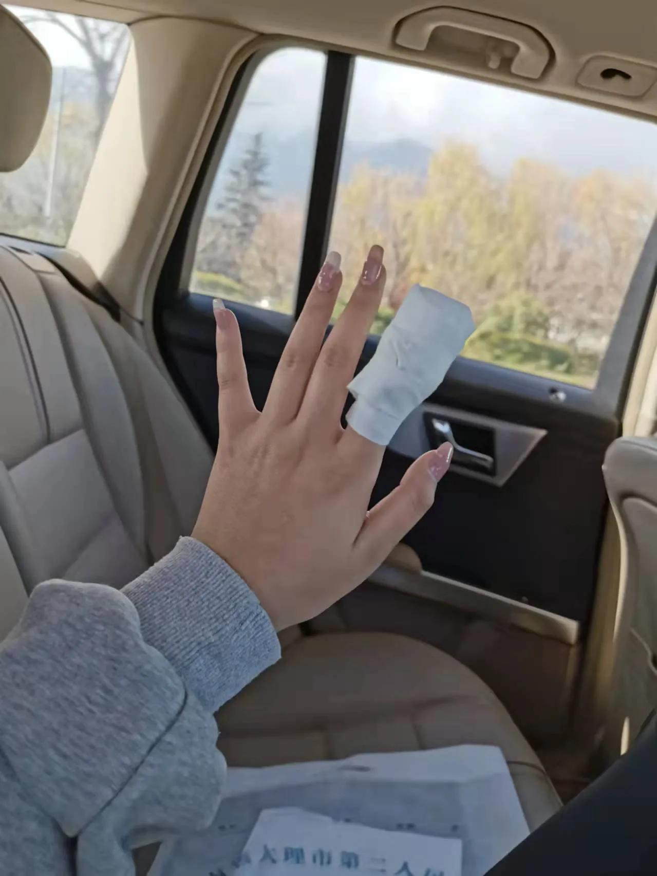 荆棘生长过程,荆棘成长过程