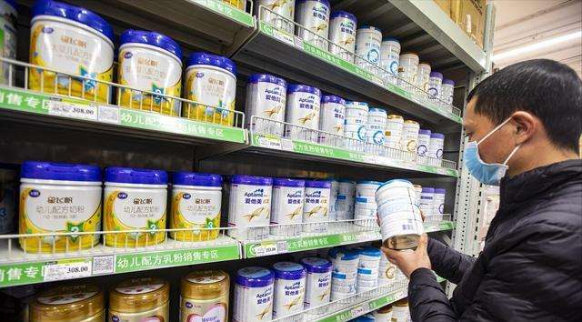 奶粉为什么这么暴利,奶粉为什么贵反而卖得好