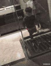 “你以为女生睡觉都是靠着男票？为你解锁更多姿势！”