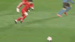 王燊超手球日本队罚进点球,王燊超禁区手球送点误判了么