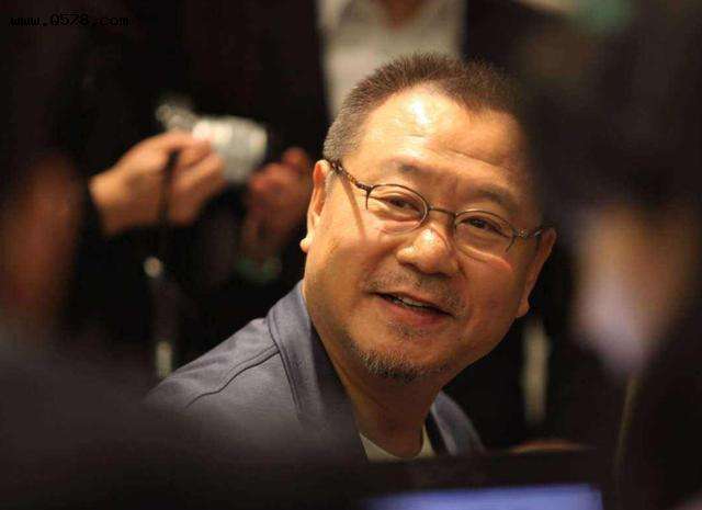 范伟获最佳男配角获奖感言,范伟再获“天坛奖”最佳男主角奖